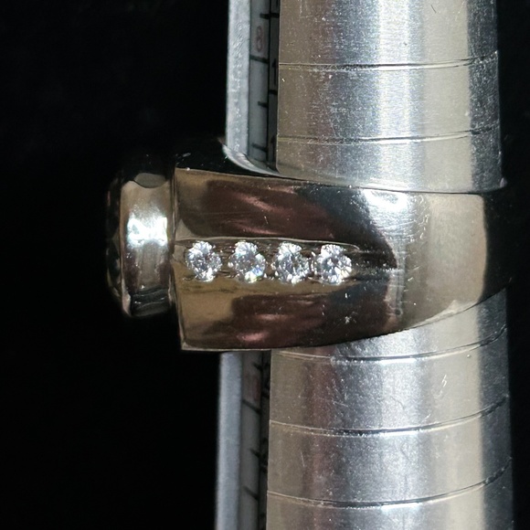 Genuine 4.00 CTs Off White Diamond Ring Round Brilliant Cut 925 Sterling Silver - Picture 8 of 11